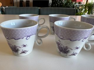 Tazzine da caffè in porcellana color viola lavanda