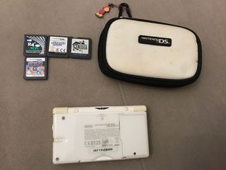 Consola bolsillo Nintendo