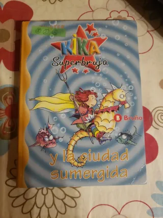 Kika Superbruja y la ciudad sumergida (Kika Sup...