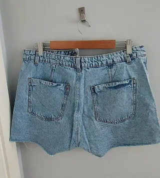 Pantalón corto vaquero Zara Talla L