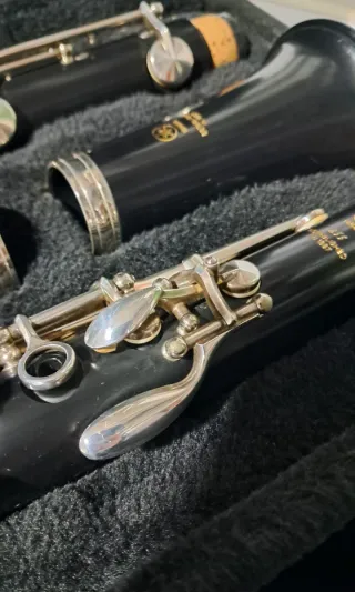 Clarinete Yamaha YCL-255