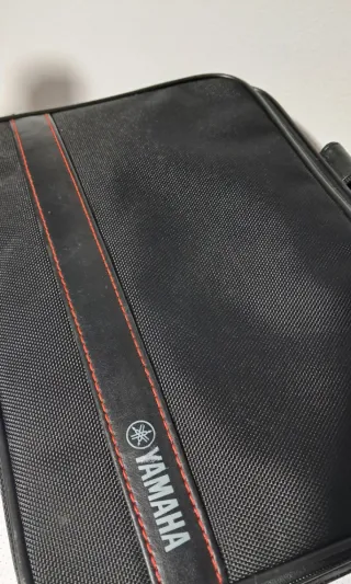 Clarinete Yamaha YCL-255