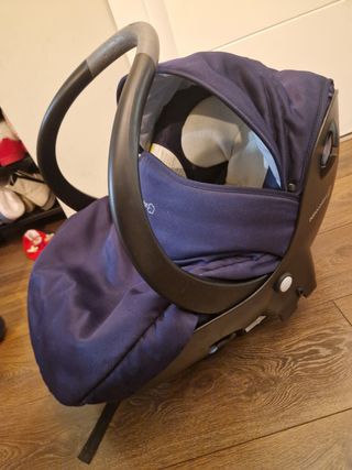 Lote cuna, maxicosi, bañera y accesori