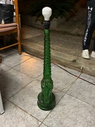 Lámpara verde decorativa de cristal