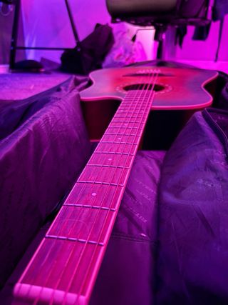 Guitarra Electroacústica Washburn Sunburst