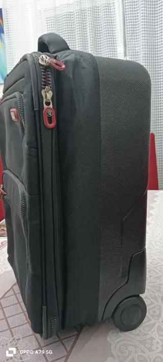 Maleta de Mano Totto Negra