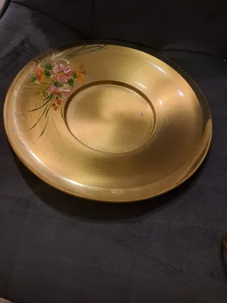 Vassoio in ottone decorato a mano