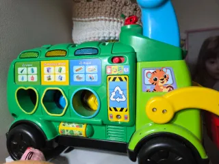 Camión correpasillos infantil