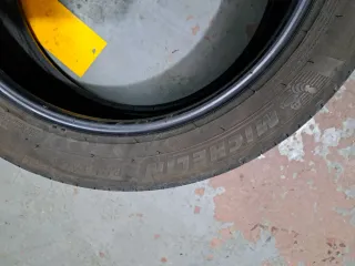 Neumático Michelin 235/50R19 103V