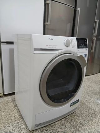 Secadora AEG 8kg
