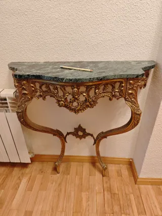 Recoger Móstoles: Consola de pared. Estilo Luis XV