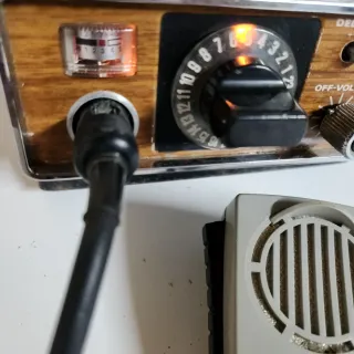 Emisora Sanyo TA-901B 23ch 5W