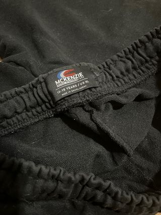 McKenzie Pantalón Corto Negro Talla XL Niño