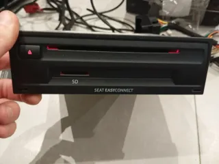 Módulo guantera MIB2 Seat Ateca KH