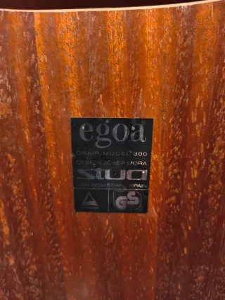 Silla diseño Egoa madera y metal