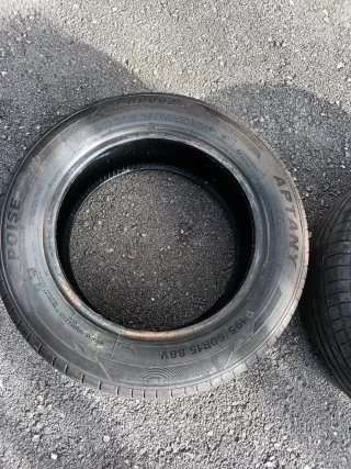 Neumáticos 195/60R15 88V