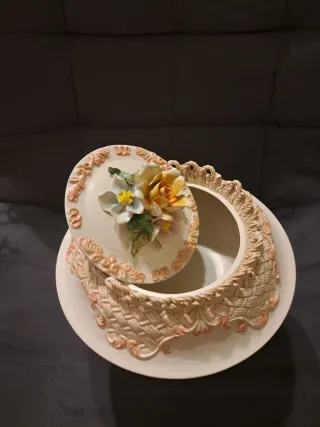 Ceramica Capodimonte Fiorita