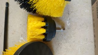 Cepillos y disco para taladro