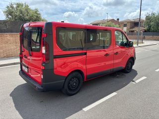 Opel Vivaro 2015