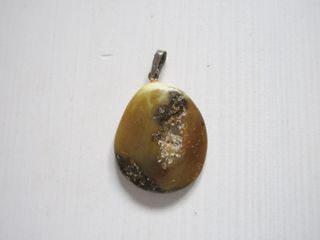 Ciondolo in Ambra naturale del Baltico 3,5x3x0,5cm