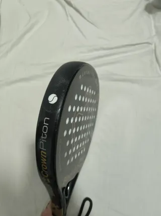 Pala de pádel Black Crown Piton 1.0 2025