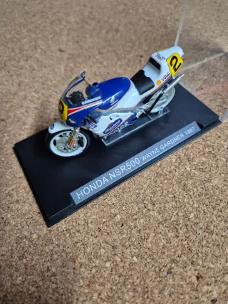 Maqueta Moto GP Honda NSR500 Wayne Gardner 1987