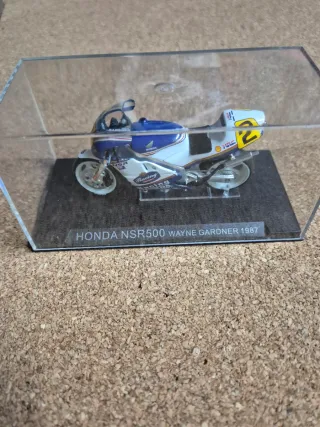 Maqueta Moto GP Honda NSR500 Wayne Gardner 1987
