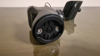 Soporte GPS Tija Aero Luz Trasera