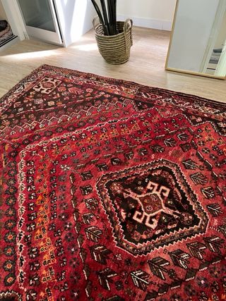 Alfombra persa roja de lana auténtica