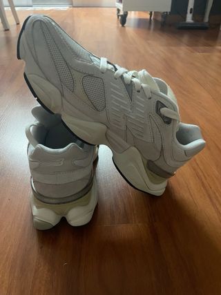 New Balance 9060 Champagne 41.5