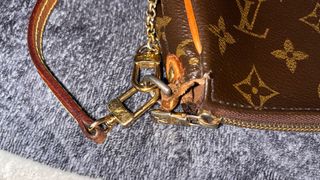 Borsa Louis Vuitton monogram marrone e oro