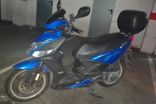 Moto Scooter Azul  KYMCO AGILITY CITY 125