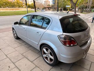 Opel Astra 2009