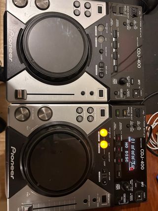 Pioneer CDJ-400 - No CD, Sí USB/Pen Drive