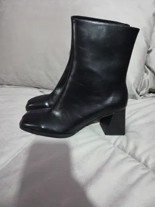 Botines tacón Lefties negros talla 40