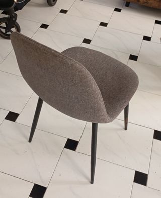 Silla de comedor tapizada