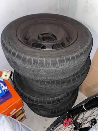 Llantas Peugeot 14' 4x108 con neumáticos (4 uds.)