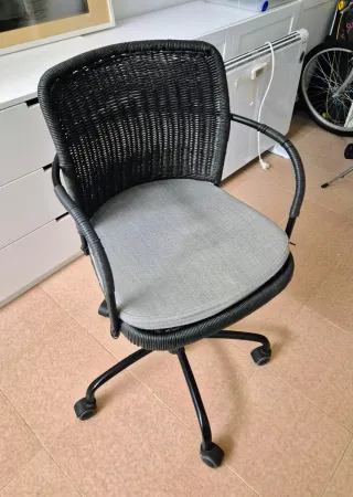 Silla Escritorio IKEA GREGOR Ratán Negro