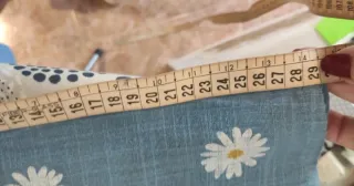 Blusa de lino con estampado de margaritas