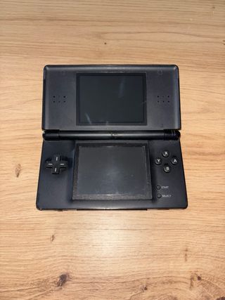 Nintendo DS Lite + Pokemon y Juegos