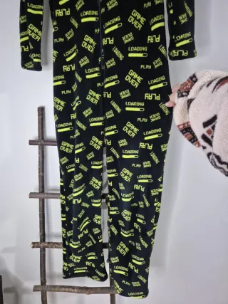 Mono pijama estampado Game Over Talla S
