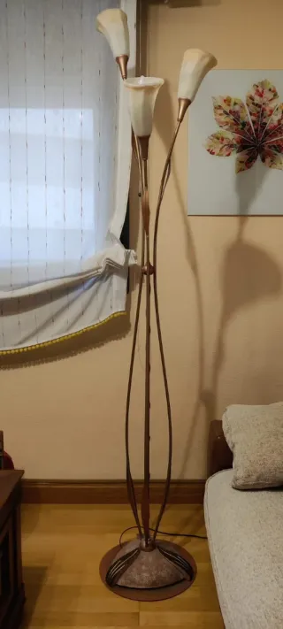 Lámpara colgante de metal y cristal