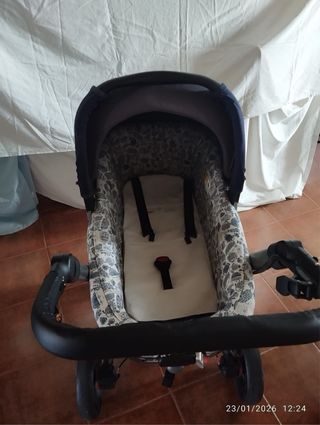 Carro de bebé completo