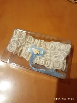 Liga de Novia Encaje Blanco y Azul