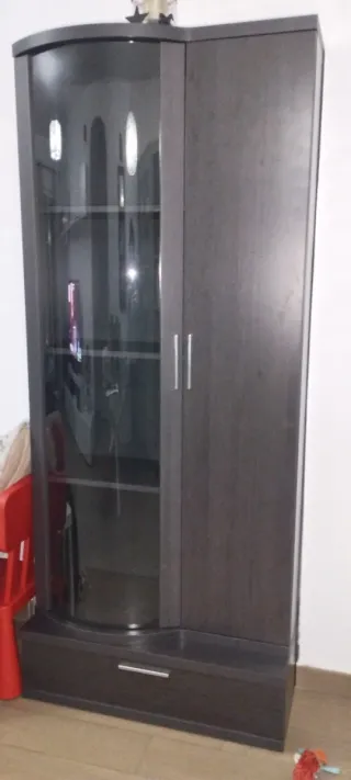 Vitrina Conforama 4 Baldas/Cajón. Madera y vidrio