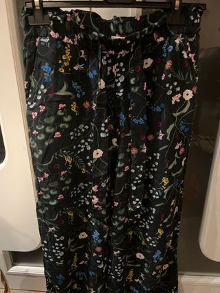 Pantalon fino cintura elastica talla 40