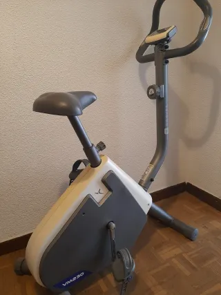 Bicicleta Estática Domyos VM230.