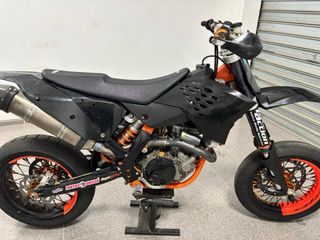 Moto Supermotard ktm 450 smr 2009