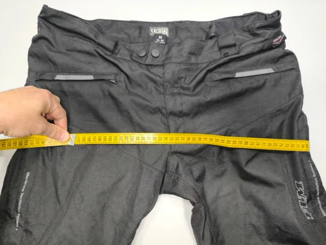 Pantalon moto,  FLM