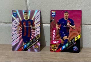 2 Cromos Panini FIFA 365 Lewandowski Mbappé